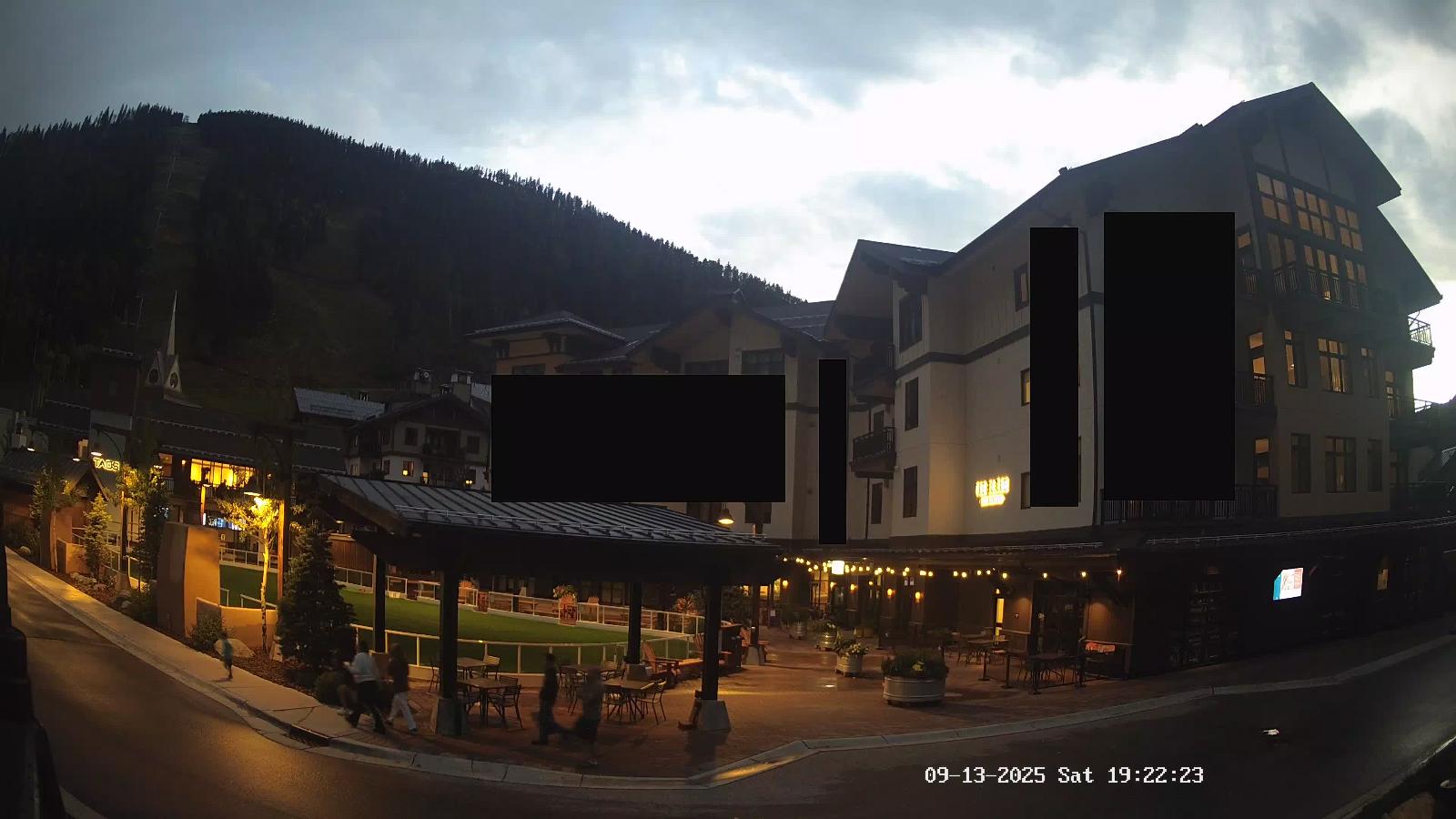 Webcam Taos: The blake residence