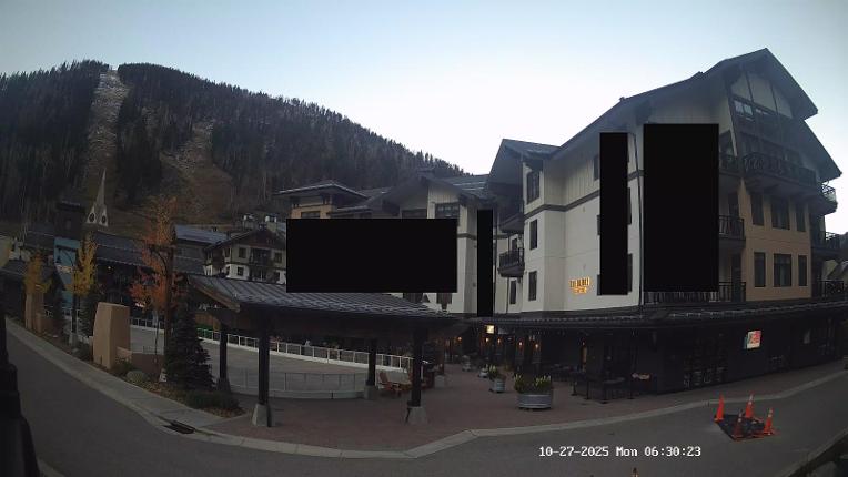 Webcam Taos: The blake residence