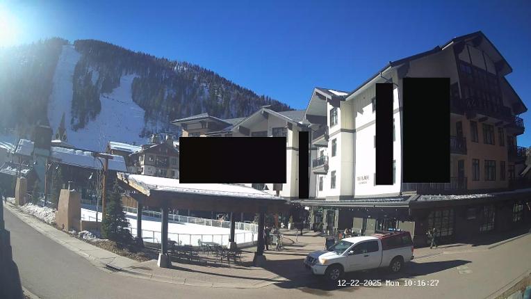 Webcam Taos: The blake residence