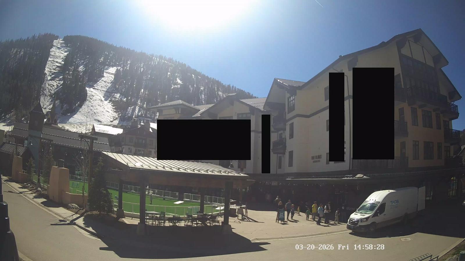 Webcam Taos: The blake residence