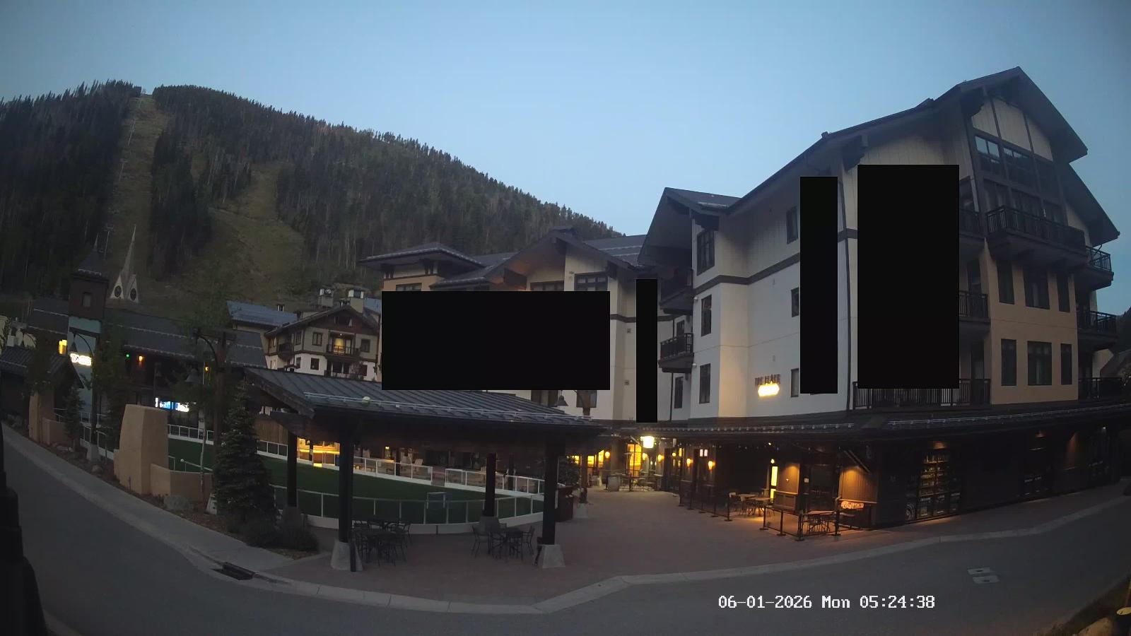 Webcam Taos: The blake residence