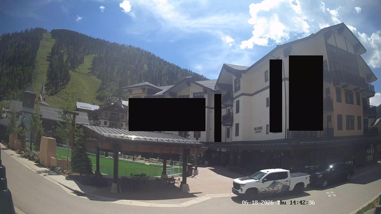 Webcam Taos: The blake residence