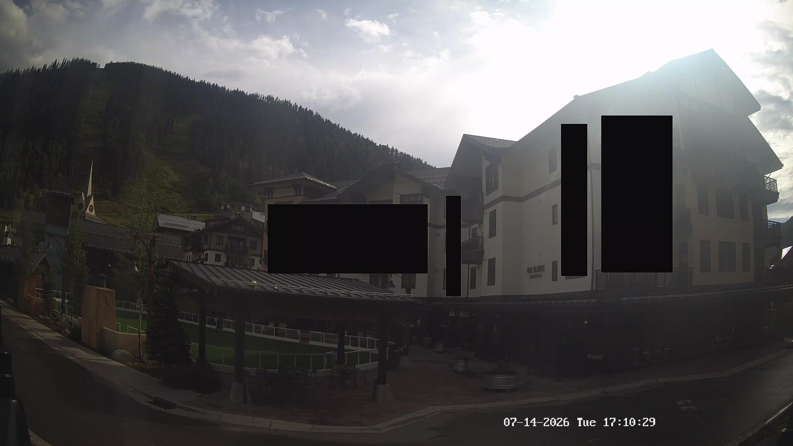 Webcam Taos: The blake residence