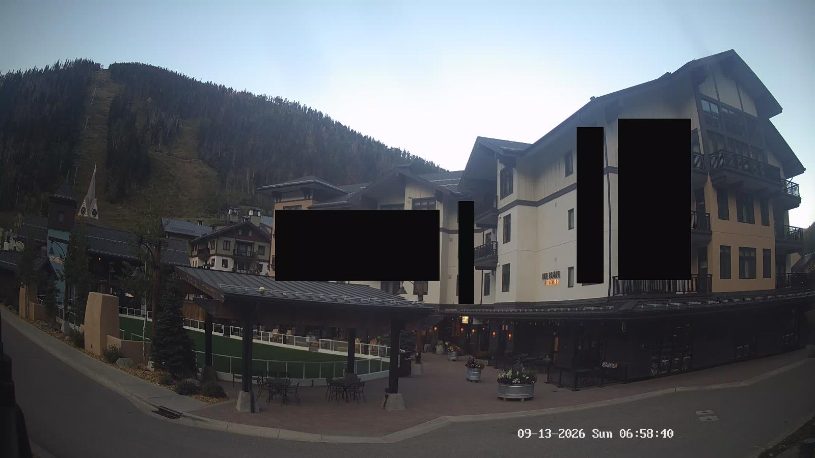 Webcam Taos: The blake residence