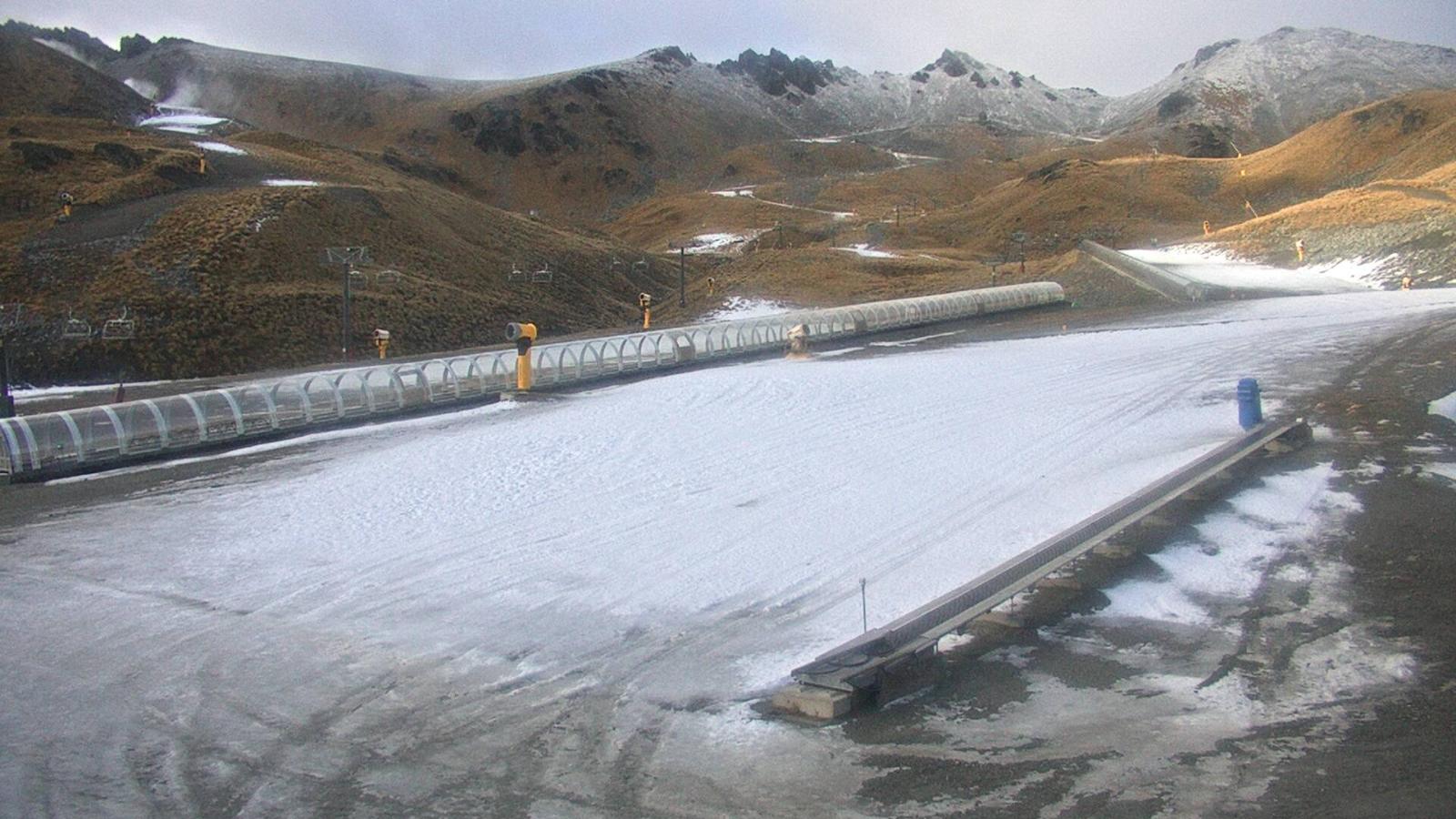 Webcam The Remarkables: Base learners