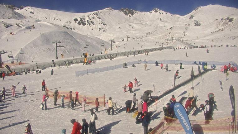 Webcam The Remarkables: Base learners