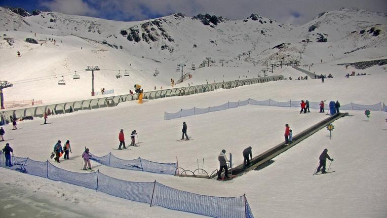 Webcam The Remarkables: Base learners