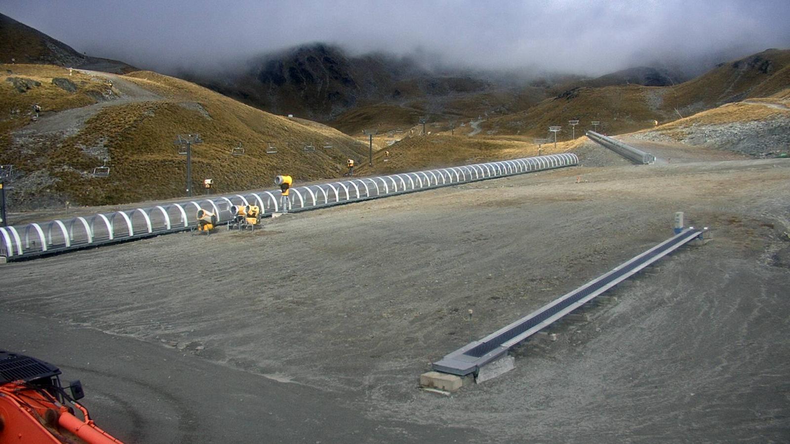 Webcam The Remarkables: Base learners