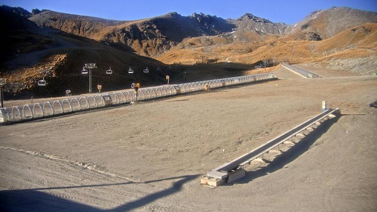 Webcam The Remarkables: Base learners