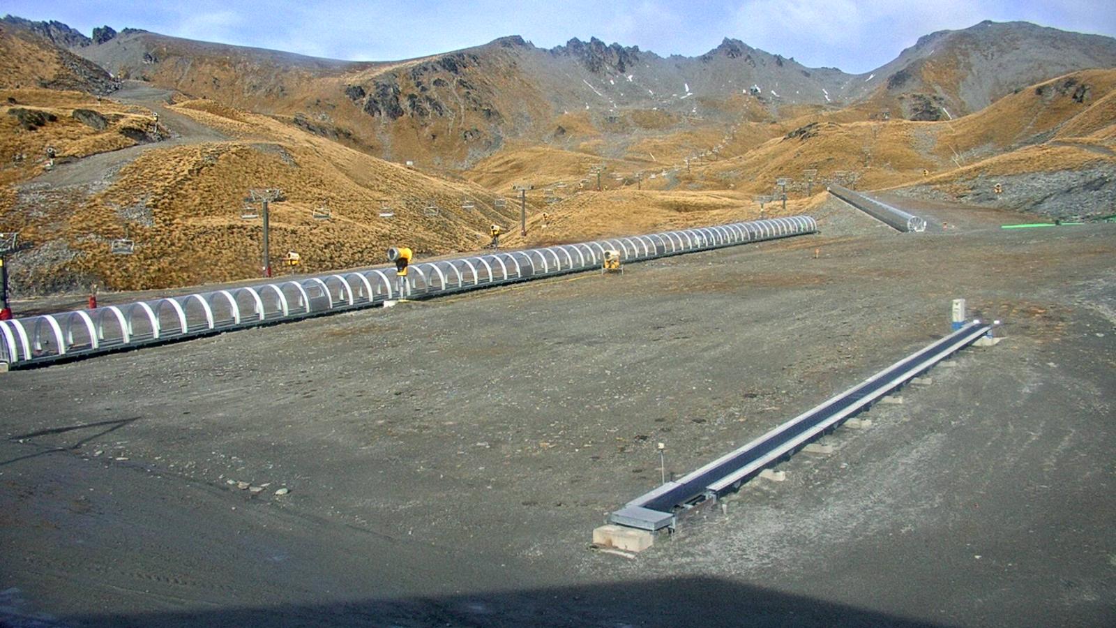 Webcam The Remarkables: Base learners