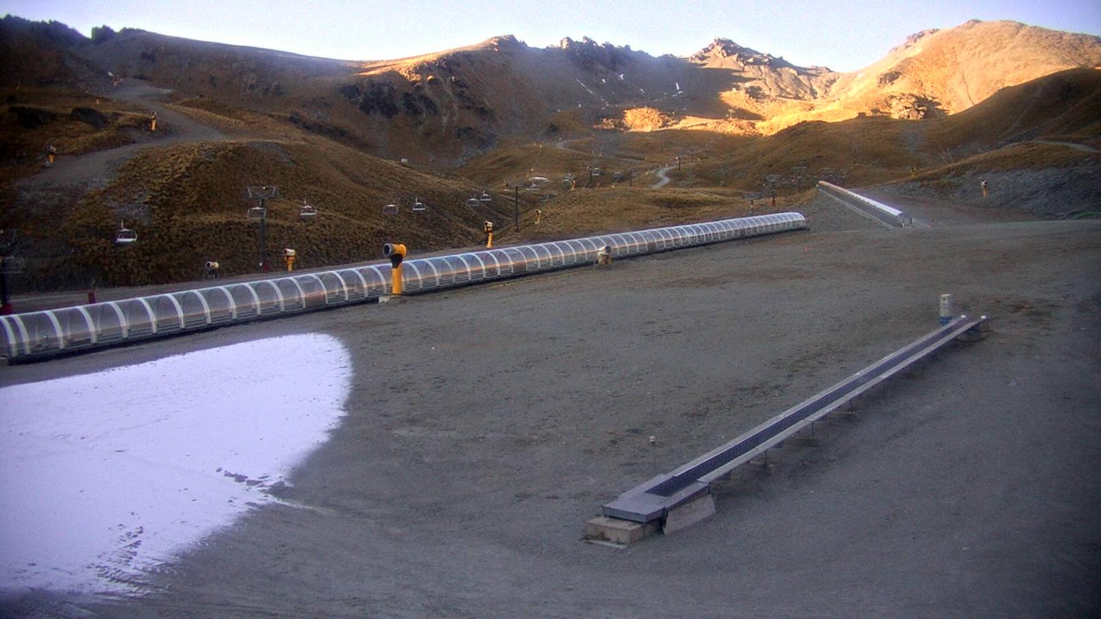 Webcam The Remarkables: Base learners