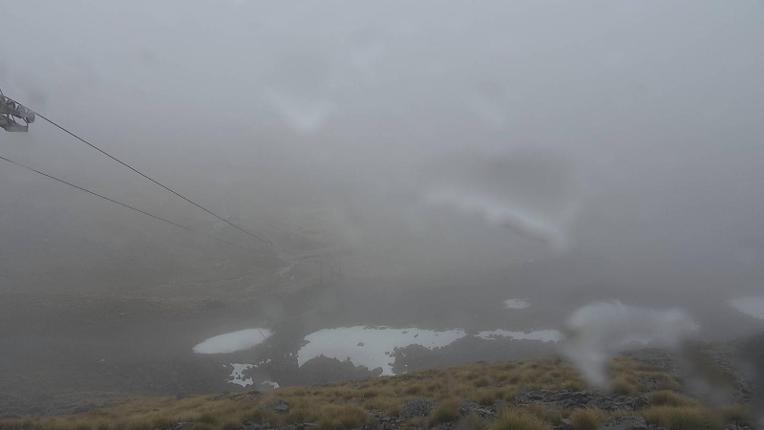 Webcam The Remarkables: Curvey basin