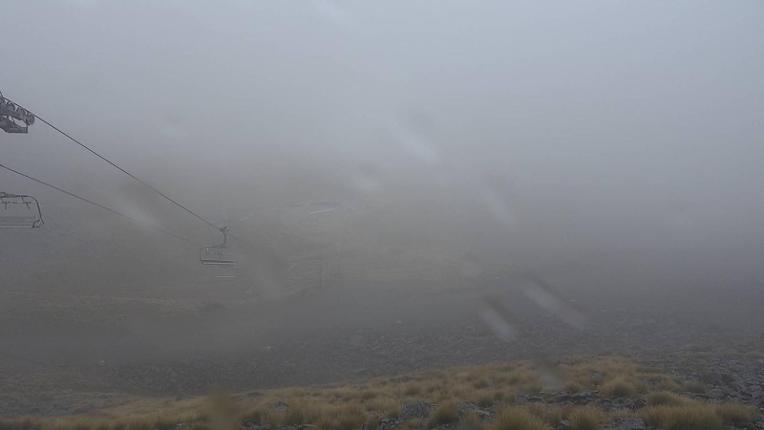 Webcam The Remarkables: Curvey basin