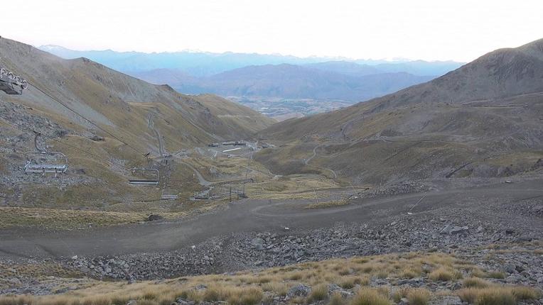 Webcam The Remarkables: Curvey basin