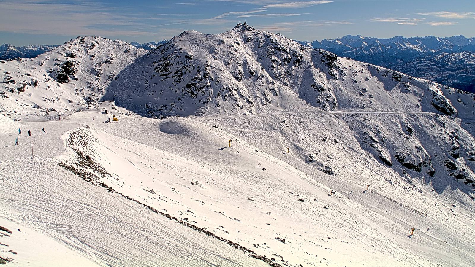 Webcam The Remarkables: Sugar bowl from base