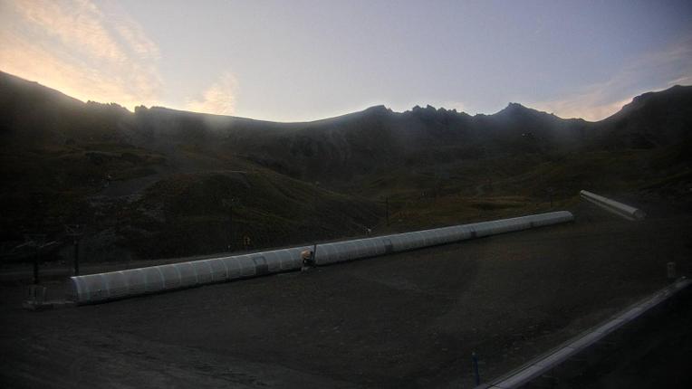 Webcam The Remarkables: Sugar bowl from base