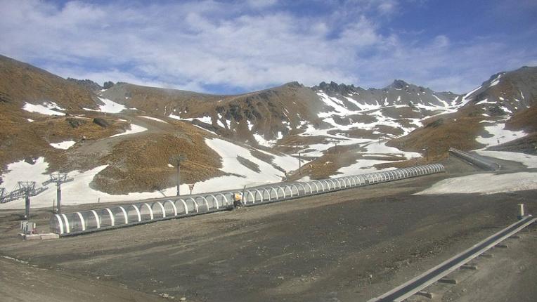 Webcam The Remarkables: Sugar bowl from base