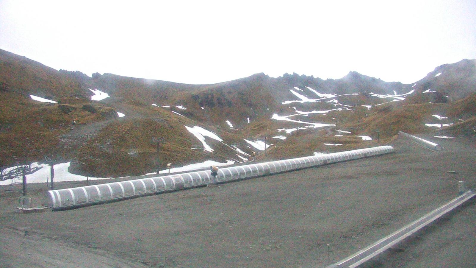 Webcam The Remarkables: Sugar bowl from base