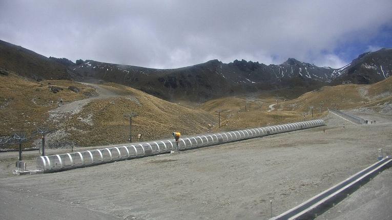 Webcam The Remarkables: Sugar bowl from base