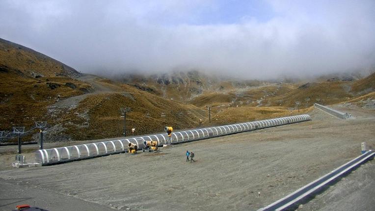 Webcam The Remarkables: Sugar bowl from base