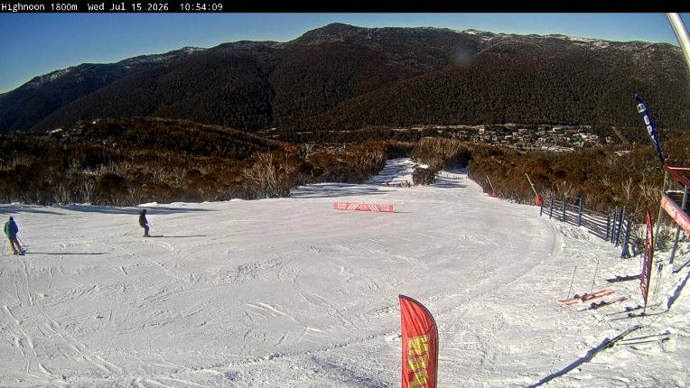 Webcam Thredbo: High Noon