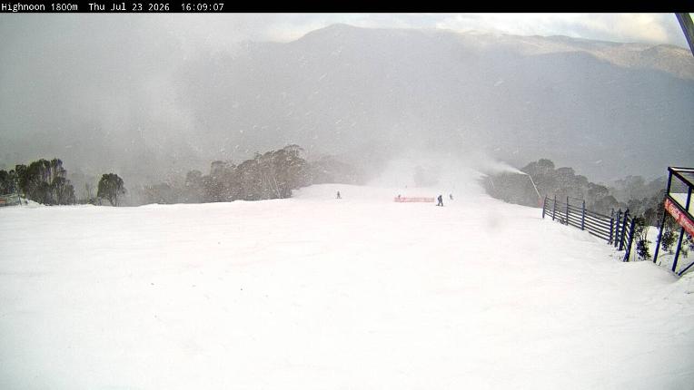 Webcam Thredbo: High Noon