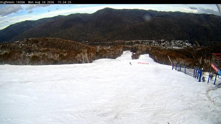 Webcam Thredbo: High Noon