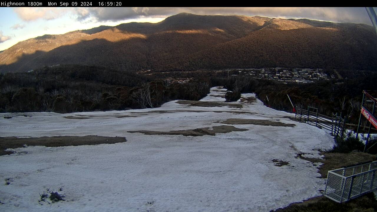 Webcam Thredbo: High Noon