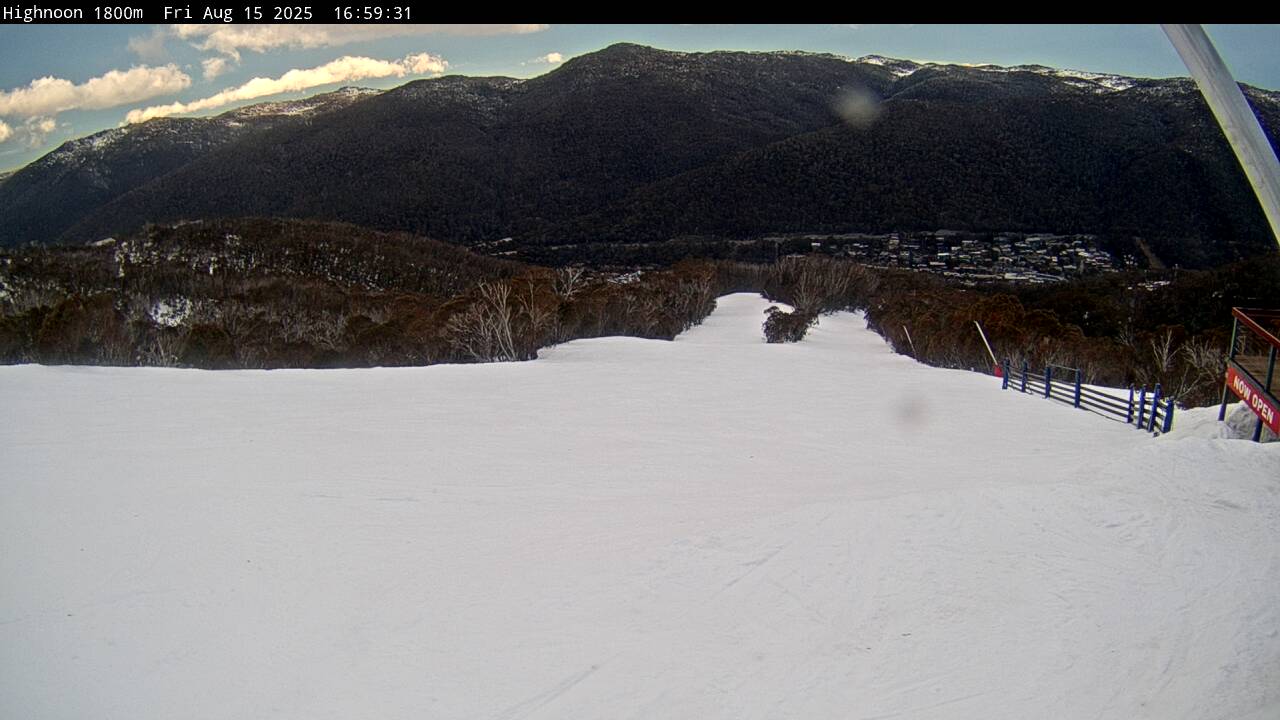 Webcam Thredbo: High Noon