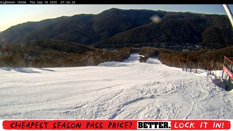 Webcam Thredbo: High Noon