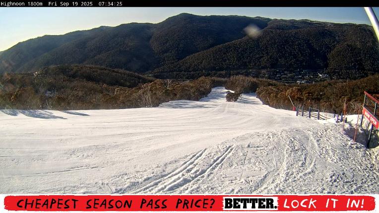 Webcam Thredbo: High Noon