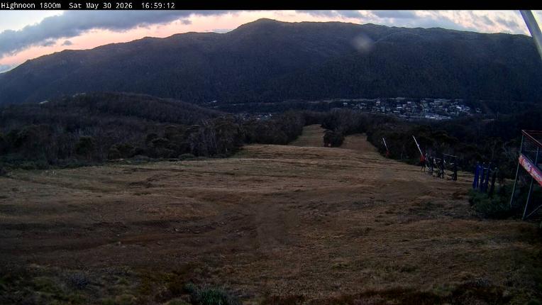 Webcam Thredbo: High Noon