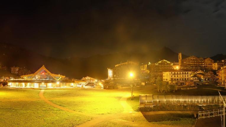 Webcam Tignes: Le lac - 2100m