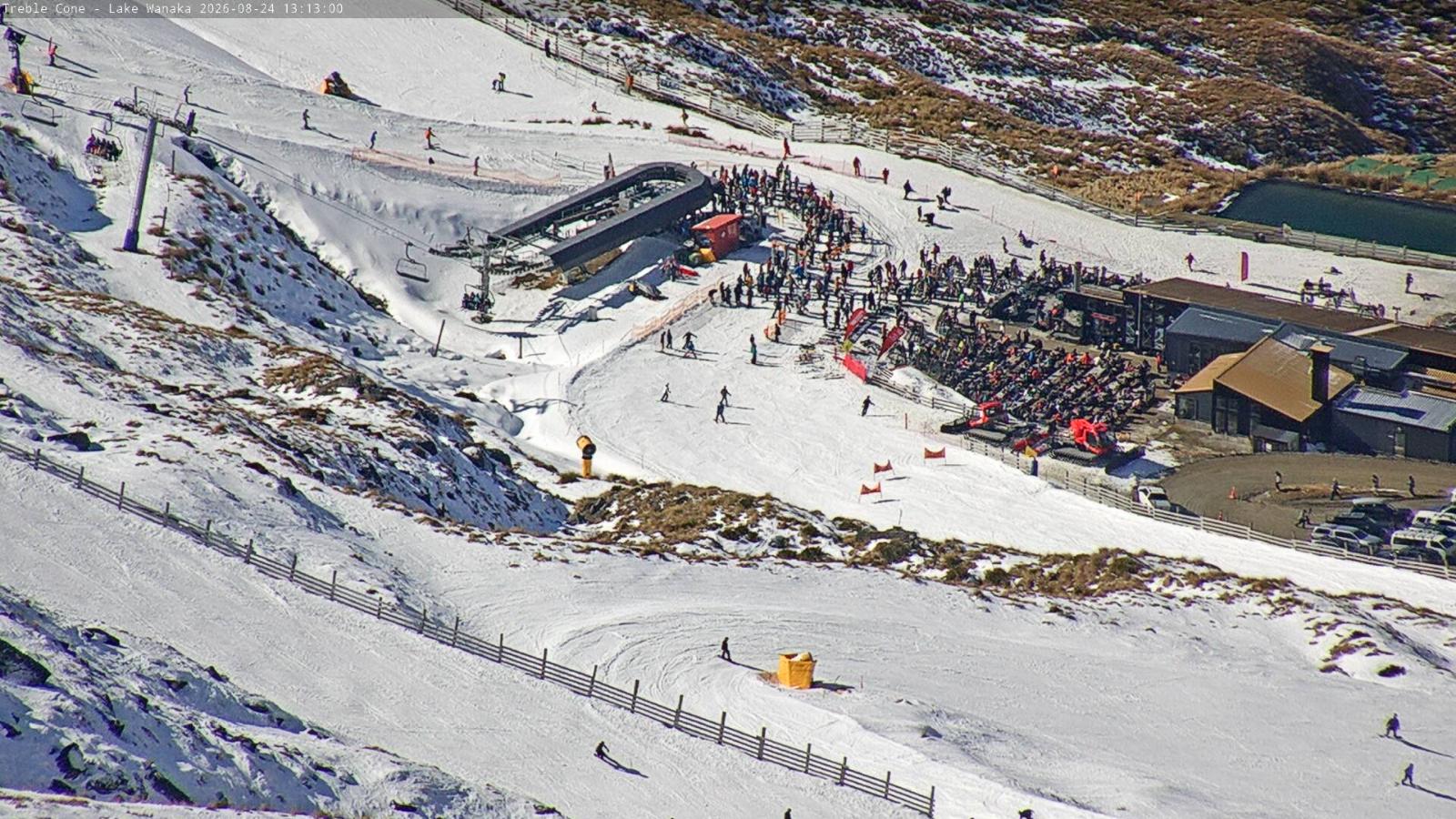 Webcam Treble Cone: Base building