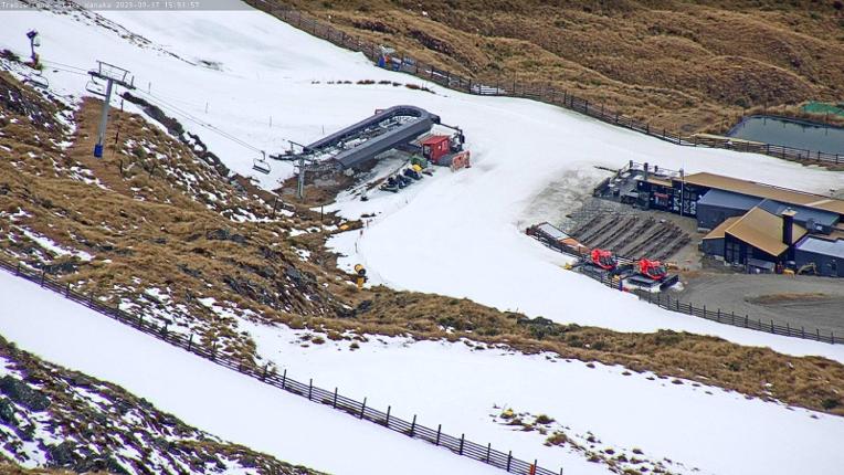 Webcam Treble Cone: Base building