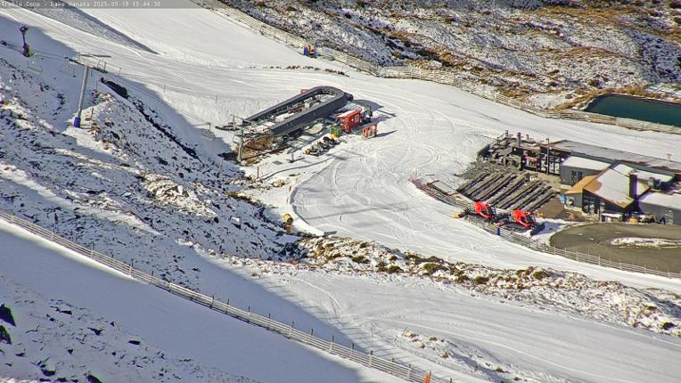 Webcam Treble Cone: Base building