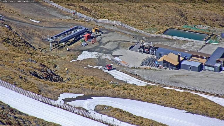 Webcam Treble Cone: Base building