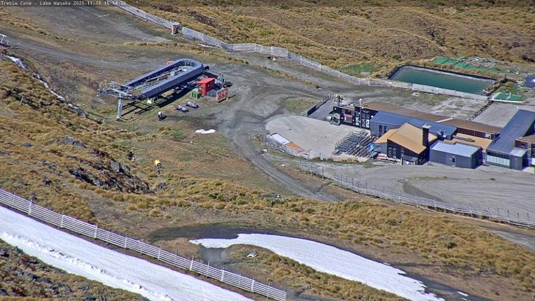 Webcam Treble Cone: Base building