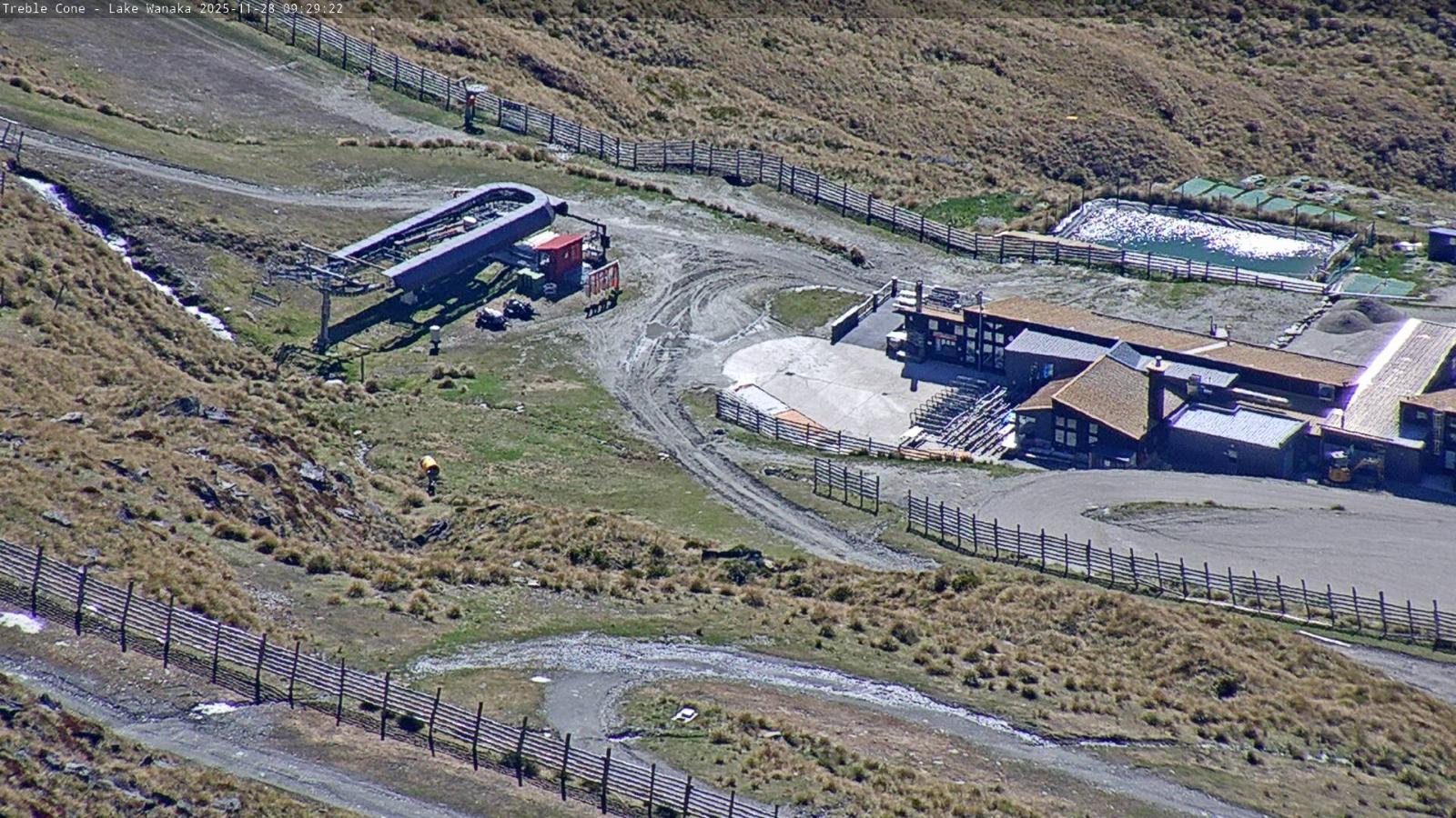 Webcam Treble Cone: Base building