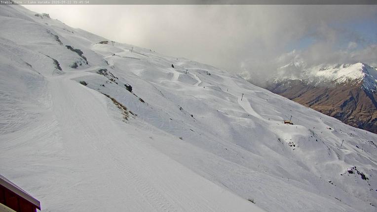Webcam Treble Cone: Home basin Mid mountain