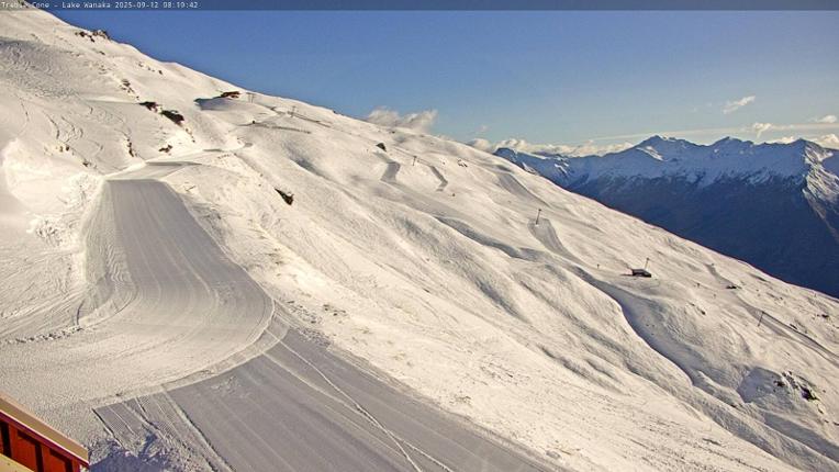 Webcam Treble Cone: Home basin Mid mountain