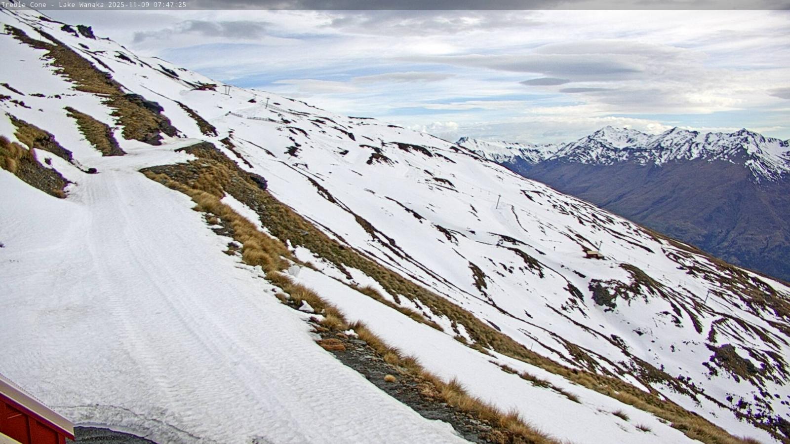 Webcam Treble Cone: Home basin Mid mountain