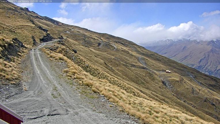 Webcam Treble Cone: Home basin Mid mountain