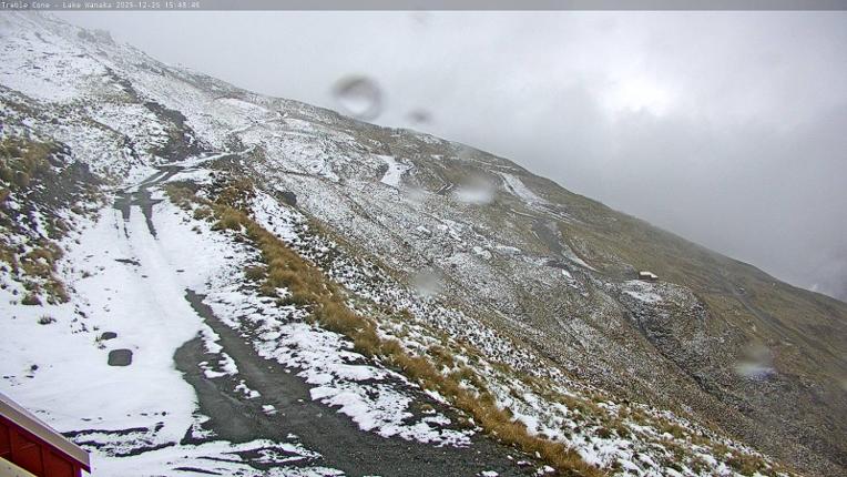 Webcam Treble Cone: Home basin Mid mountain