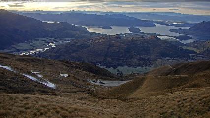 Treble Cone: Lake Wanaka view (treblecone.com)