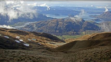 Treble Cone: Lake Wanaka view (treblecone.com)
