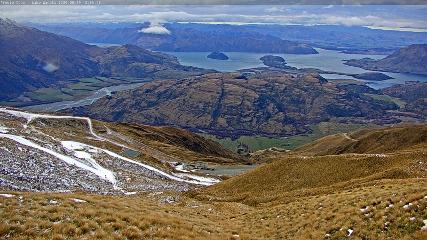 Treble Cone: Lake Wanaka view (treblecone.com)
