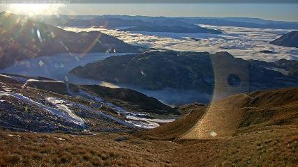 Treble Cone: Lake Wanaka view (treblecone.com)