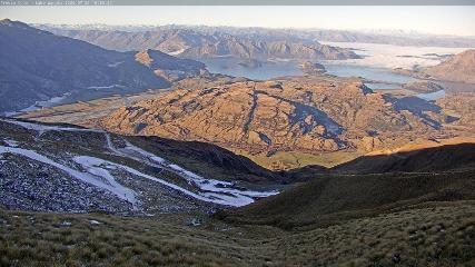 Treble Cone: Lake Wanaka view (treblecone.com)