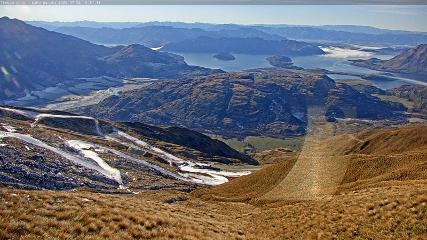 Treble Cone: Lake Wanaka view (treblecone.com)